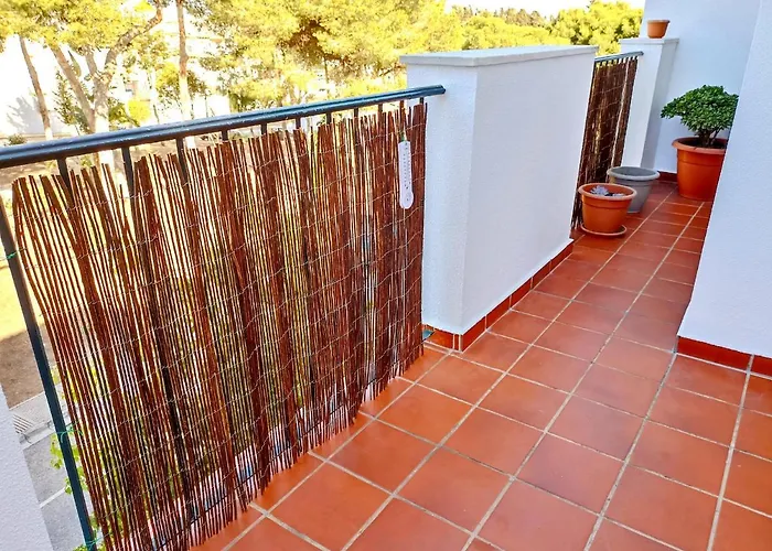 Apartamento En Zona Atalaya Con Garaje Y Wifi